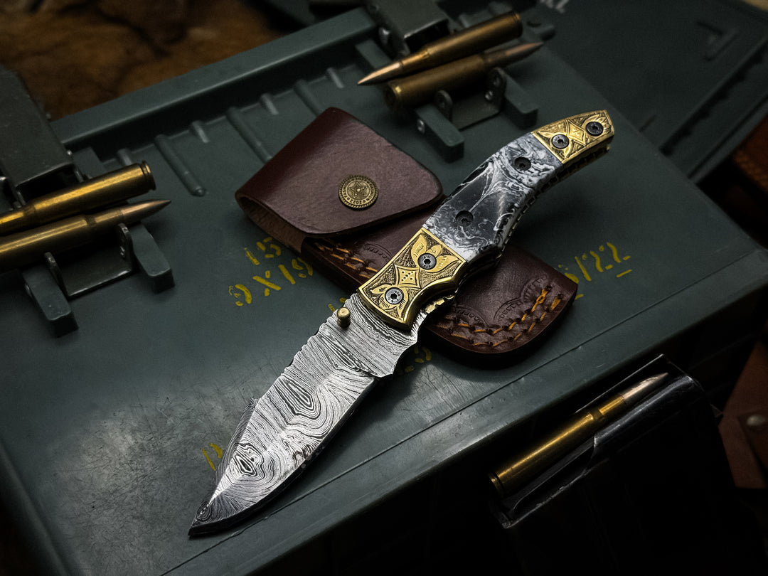 Handmade Damascus pocket knife Beautiful Resin handle birthday gift folding knife groomsman gift anniversary wedding father's day gift for lover