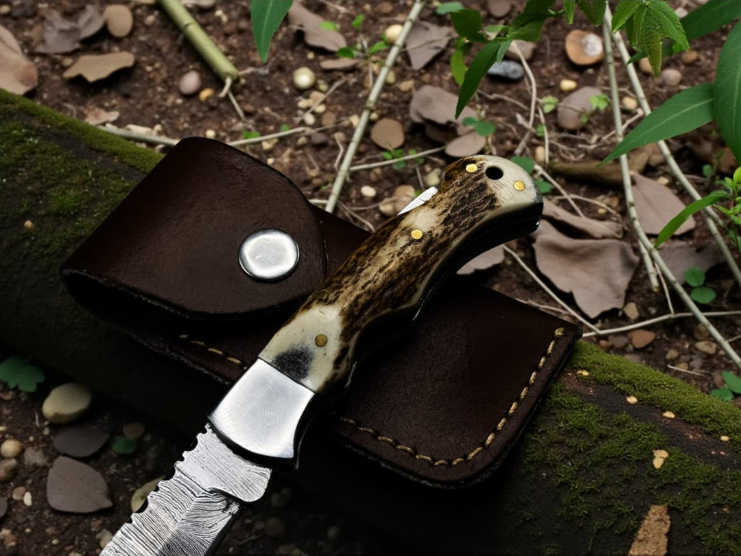 Damascus Pocket knife for Men, Groomsmen Damascus Folding Knife, Every Day Carry Knife , Damascus Knives, Gift For Him, Gift for Men USA