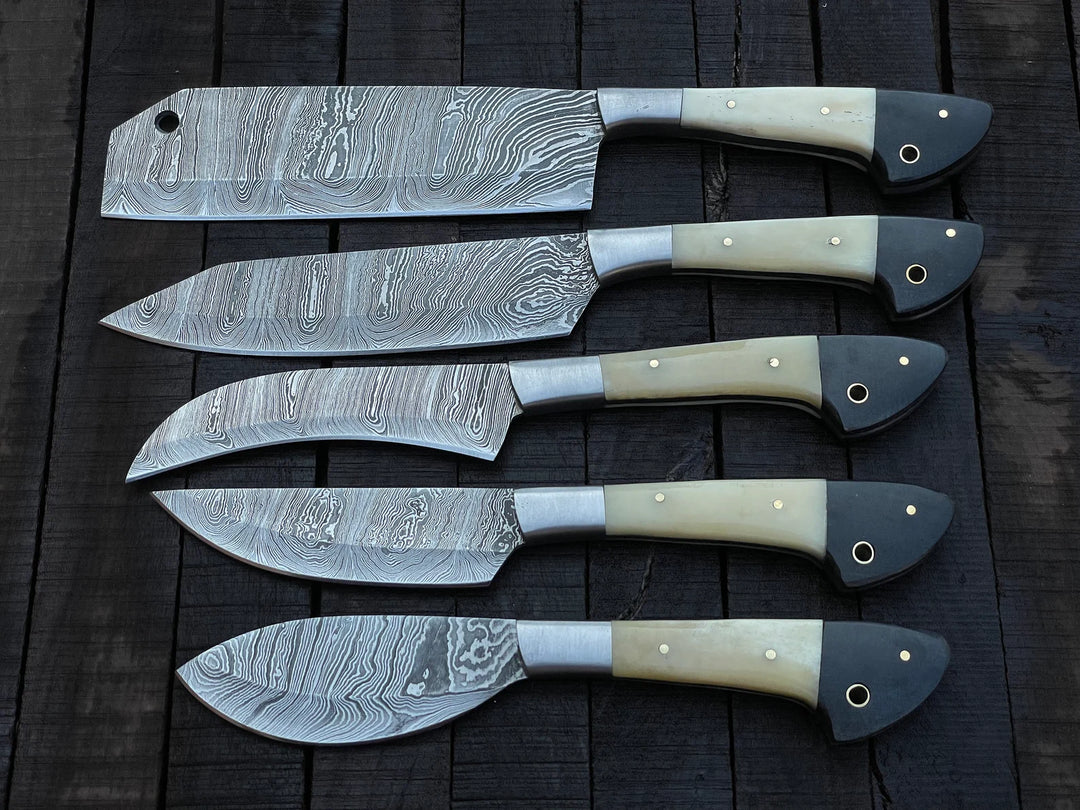 Custom Handmade Chef Knives Set / Kitchen Knives Set / 5Pcs Chef Set / Damascus Blades Chef Knives Set / BBQ Knives Set / Best handmade gift item / Mother Day Gift / Professional Chef For Gift