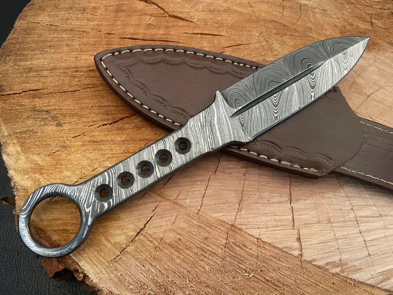 Handmade Damascus Steel Full Tang Throwing Knives, Balanced throwing knife, Hunting knife, Viking Knife, Damascus knives