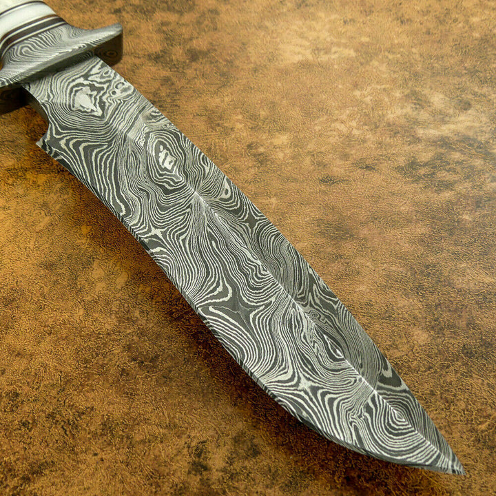 Handmade Damascus Steel Sharp Blade Bowie Knife With Unique Handle Best Gift Item